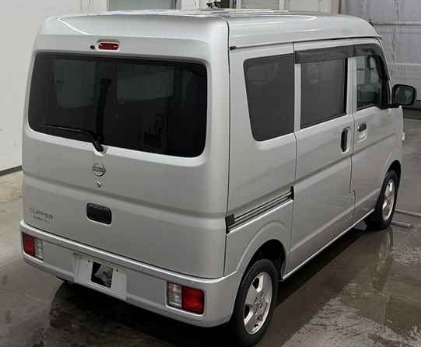 NISSAN CLIPPER