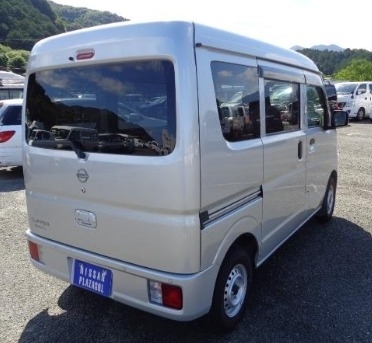 NISSAN CLIPPER