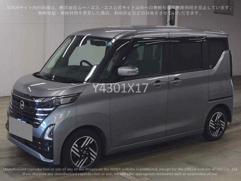 NISSAN ROOX