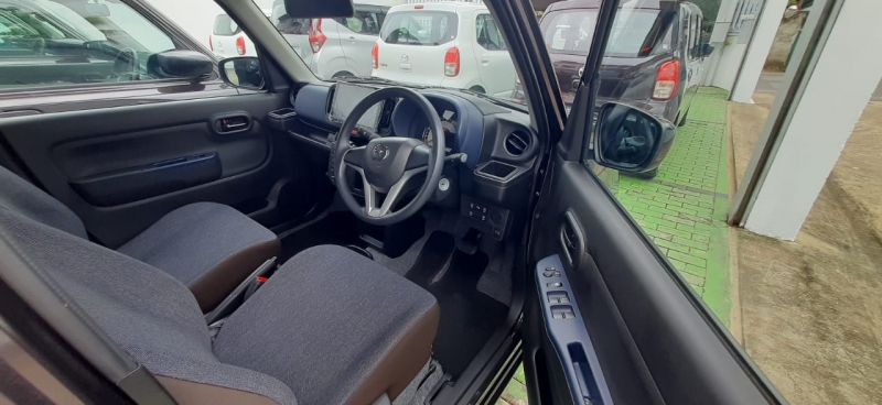 MAZDA CAROL