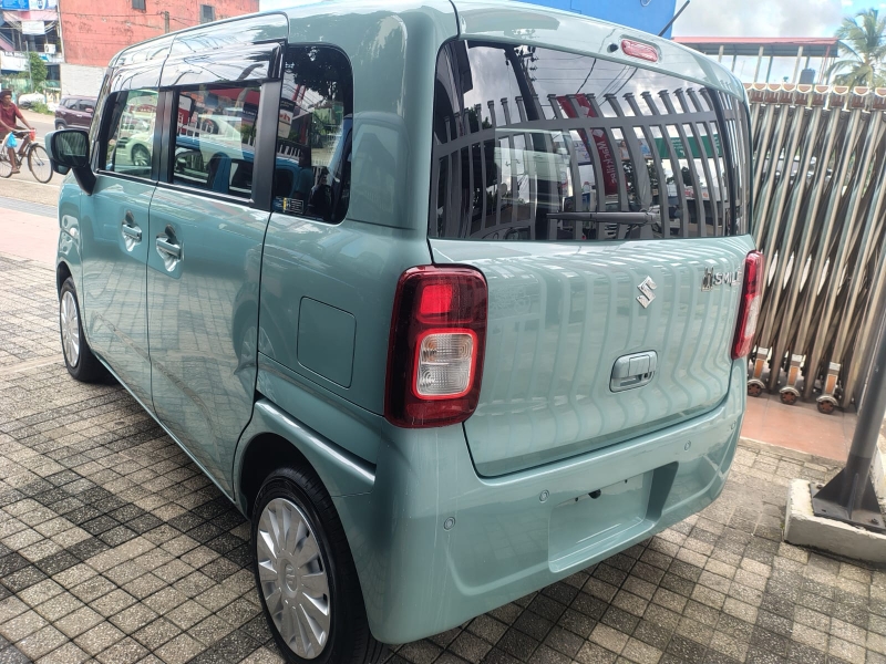SUZUKI WAGON R SMILE
