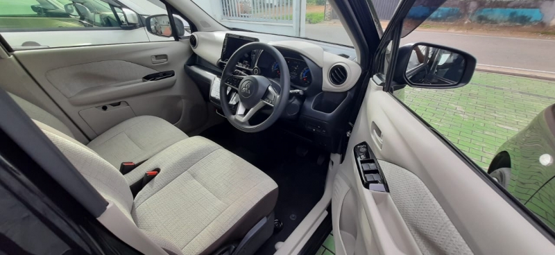 MITSUBISHI EK WAGON