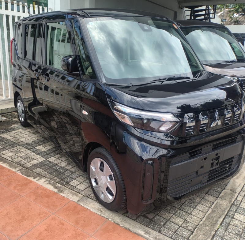 MITSUBISHI EK SPACE